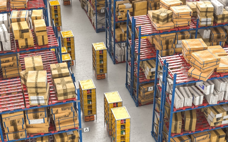 kho hàng đặt tại Việt Nam lẫn Trung Quốc