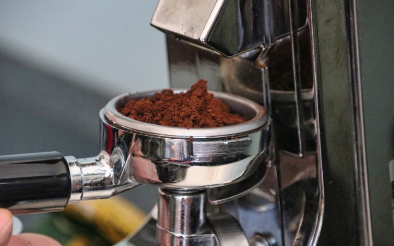Vì sao cần đầu tư máy xay cà phê riêng?
